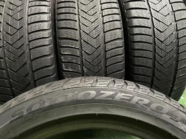 Anvelopa iarna 245/45 R19 Pirelli Sottozero 3 (2 BUC) - imagine 5