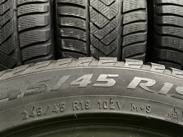 Anvelopa iarna 245/45 R19 Pirelli Sottozero 3 (2 BUC) - imagine 4