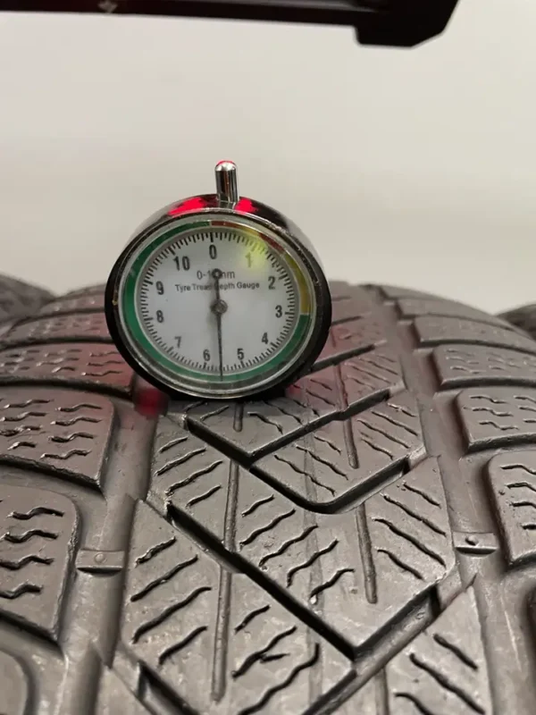 Anvelopa iarna 225/45 R18 Pirelli Sottozero 3 RSC - imagine 2