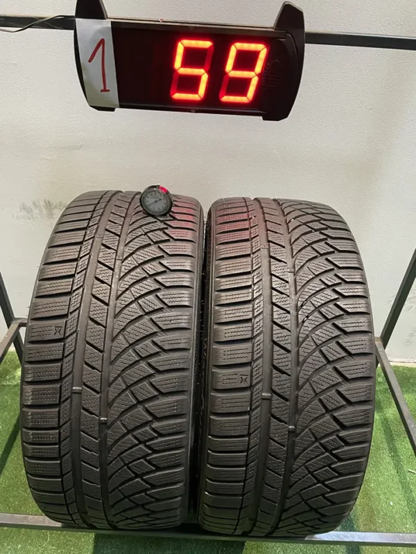 Anvelopa iarna 235/35 R19 Kumho Winter Craft WP 72