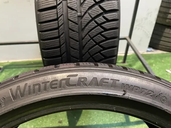 Anvelopa iarna 235/35 R19 Kumho Winter Craft WP 72 - imagine 4