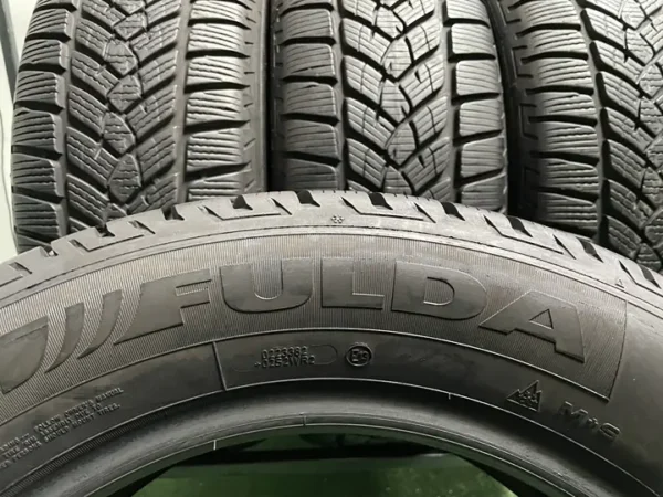 Anvelopa iarna 225/60 R17 Fulda Kristall Control SUV - imagine 6