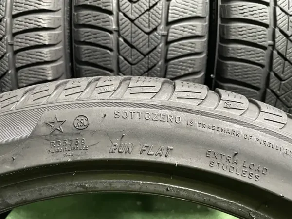 Anvelopa iarna 225/45 R19 Pirelli Sottozero 3 - imagine 5