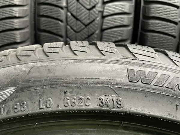 Anvelopa iarna 225/45 R19 Pirelli Sottozero 3 - imagine 3