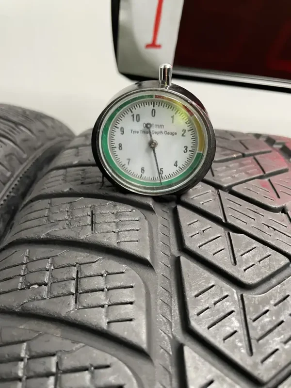 Anvelopa iarna 235/55 R19 Pirelli Scorpion Winter - imagine 2