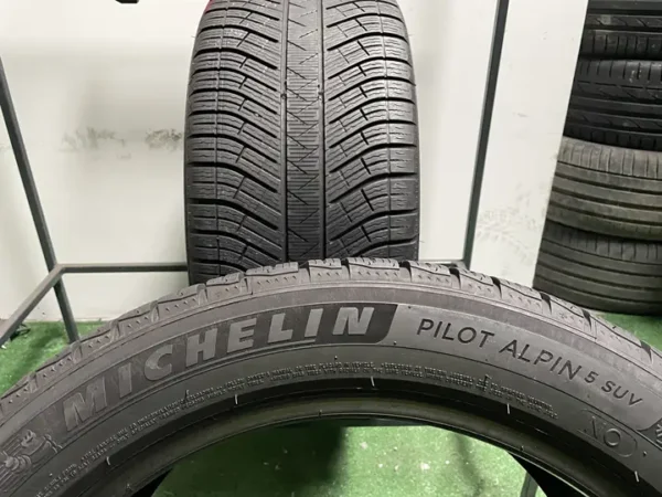 Anvelopa iarna 305/40 R20 Michelin Pilot Alpin 5 SUV - imagine 5