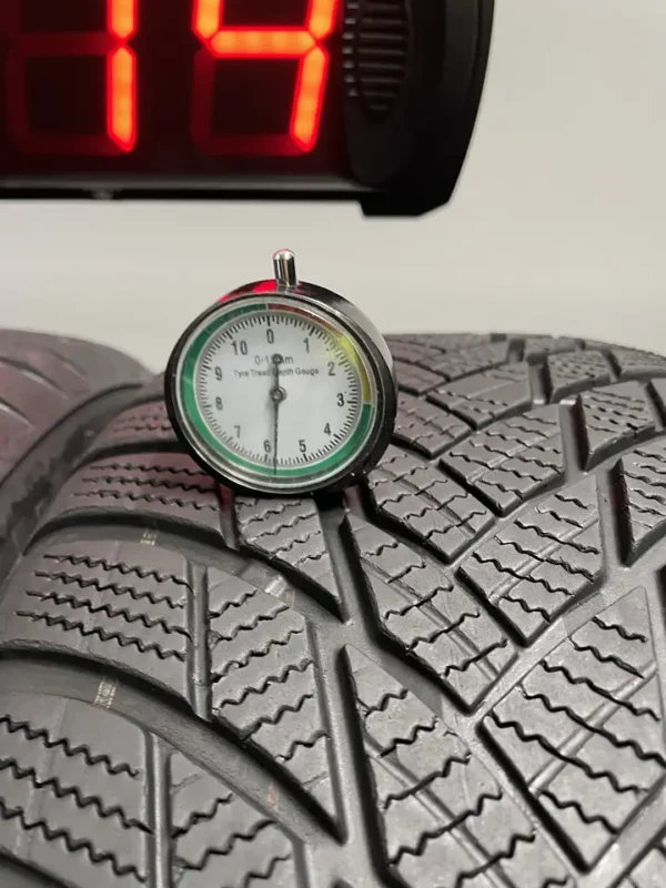Anvelopa iarna 235/55 R18 Bridgestone Blizzak LM001 - imagine 2