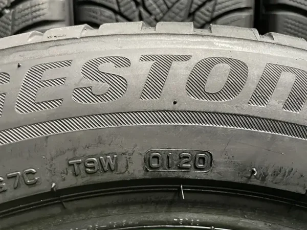 Anvelopa iarna 235/55 R18 Bridgestone Blizzak LM001