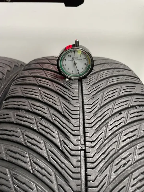 Anvelopa iarna 235/45 R18 Michelin Pilot Alpin 5 - imagine 2