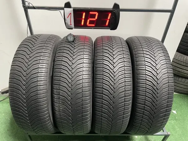 Anvelopa All Season 225/65 R17 Michelin CrossClimate SUV