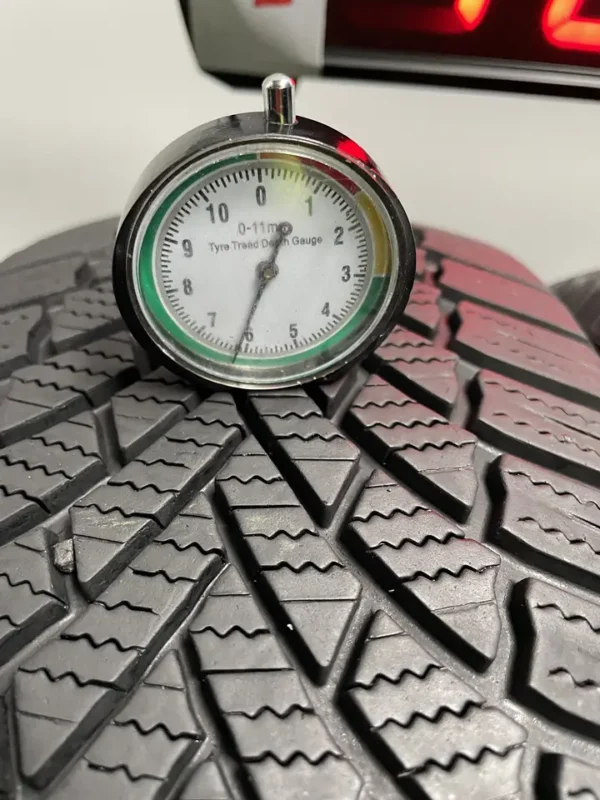Anvelopa iarna 225/65 R17 Bridgestone Blizzak LM005 - imagine 2