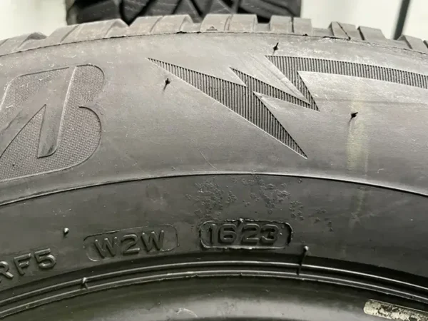 Anvelopa iarna 225/65 R17 Bridgestone Blizzak LM005