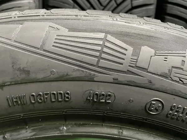 Anvelopa All Season 235/55 R16 Continental AllSeasonContact - imagine 4