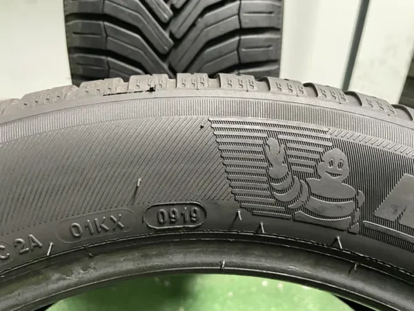 Anvelopa All Season 205/55 R17 Michelin CrossClimate - imagine 3