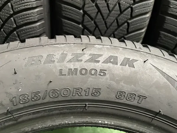 Anvelopa iarna 185/60 R15 Bridgestone Blizzak LM005 - imagine 4