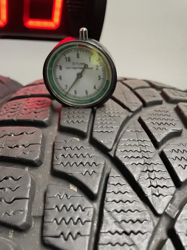 Anvelopa iarna 235/55 R18 Dunlop SP Winter Sport 3D - imagine 2
