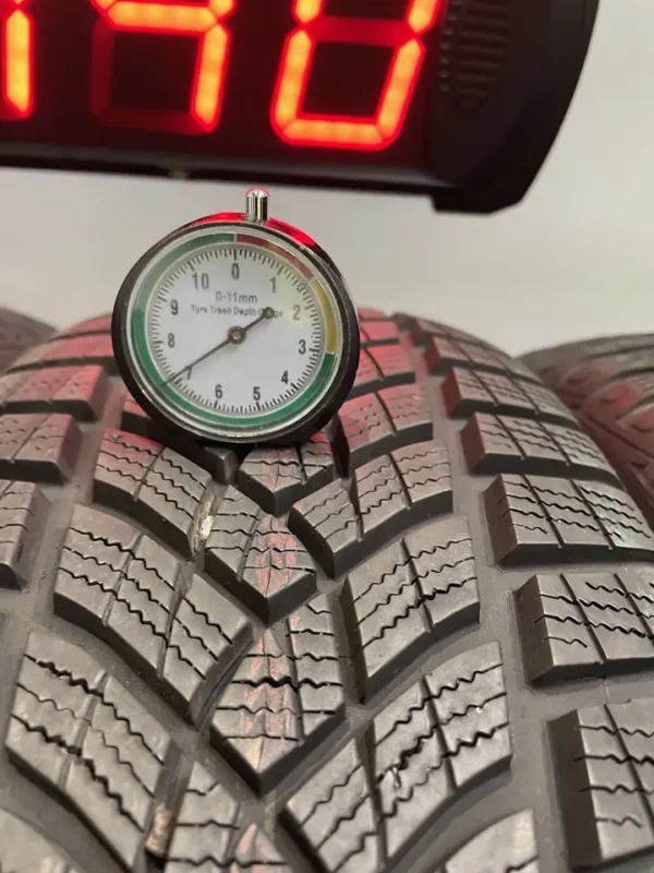 Anvelopa iarna 195/55 R20 Goodyear Ultra Grip Performance - imagine 2