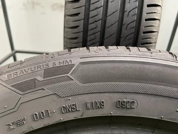 Anvelopa vara 225/55 R18 Barum Bravuris 5