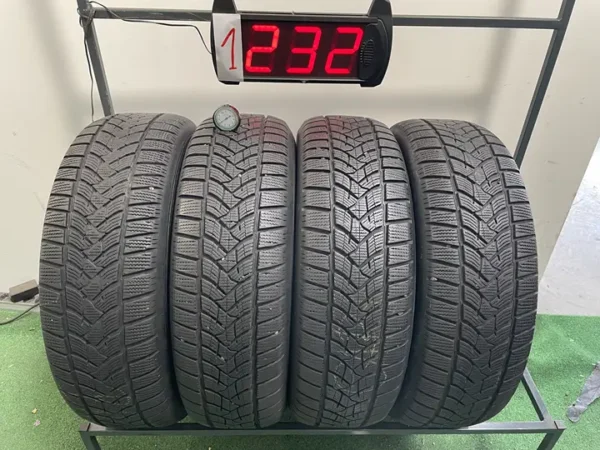 Anvelopa iarna 215/65 R17 Dunlop Winter Sport 5 SUV