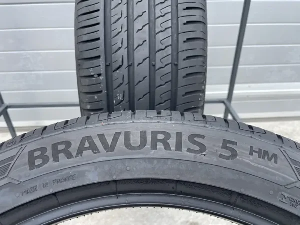 Anvelopa vara 235/45 R20 Barum Bravuris 5 - imagine 5