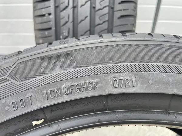 Anvelopa vara 235/45 R20 Barum Bravuris 5 - imagine 4