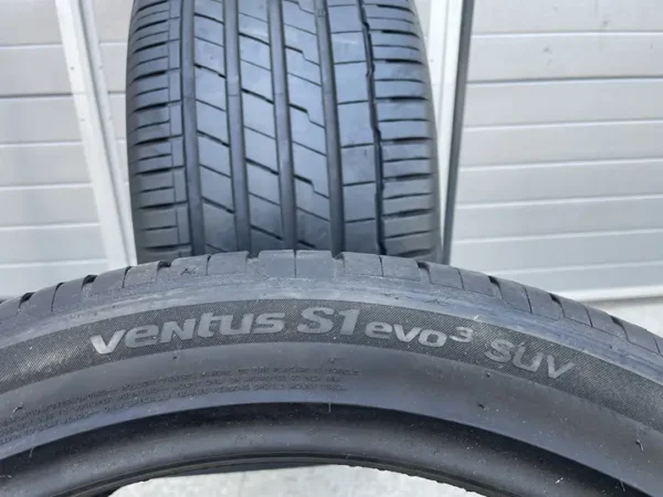 Anvelopa vara 305/35 ZR22 Hankook Ventus S1 EVO 3 SUV