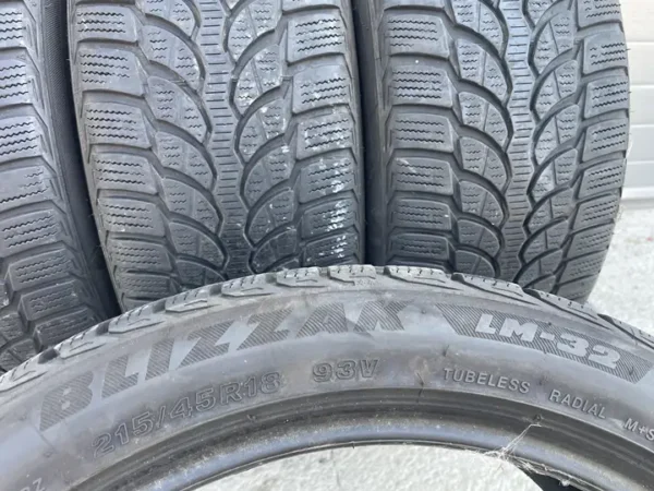 Anvelopa iarna 215/45 R18 Bridgestone Blizzak LM32 - imagine 4