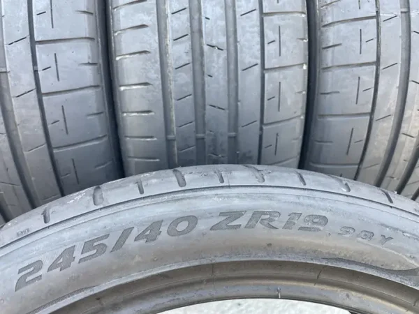 Anvelopa vara 245/40 ZR19 Pirelli P Zero