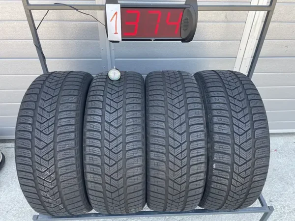 Anvelopa iarna 225/50 R17 Pirelli Sottozero 3 XL
