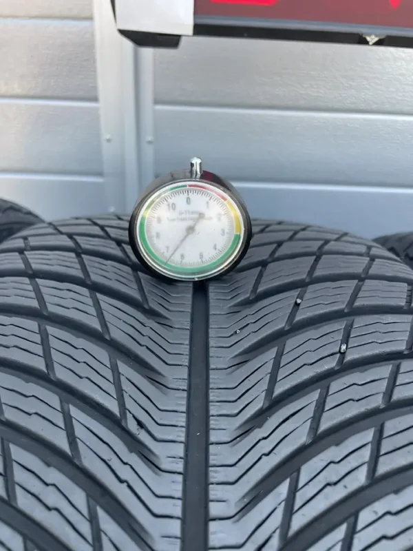 Anvelopa iarna 225/40 R19 -255/35 R19 Michelin Pilot Alpin 5 - imagine 2