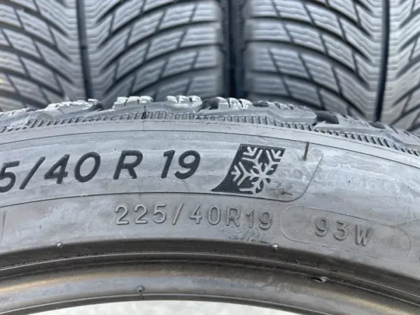 Anvelopa iarna 225/40 R19 -255/35 R19 Michelin Pilot Alpin 5 - imagine 4