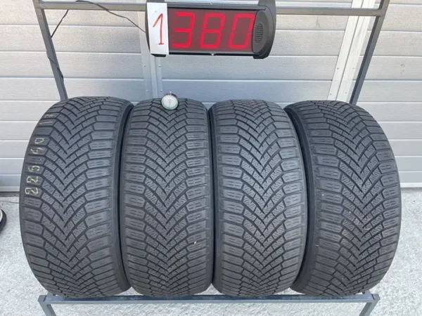 Anvelopa iarna 225/50 R17 Yokohama BluEarth