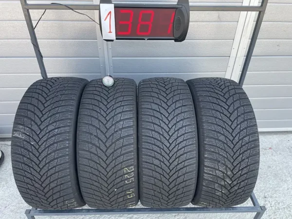 Anvelopa iarna 225/45 R17 Firestone Winterhawk 4