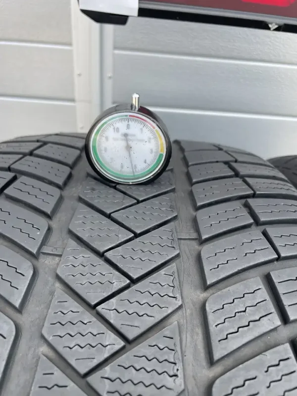 Anvelopa iarna 275/35 R19 Vredestein Wintrac Pro - imagine 2