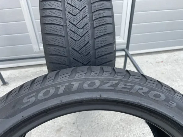 Anvelopa iarna 275/35 R19 Pirelli Sottozero 3 RSC - imagine 6