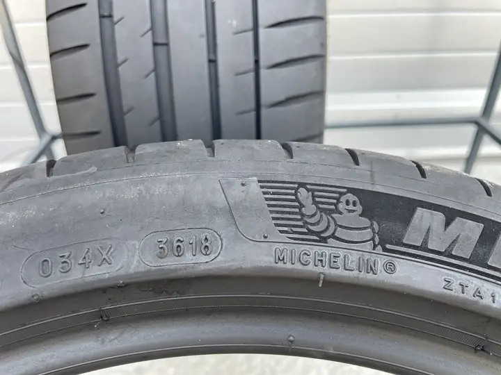 Anvelopa vara 235/40 R18 Michelin Pilot Sport 4
