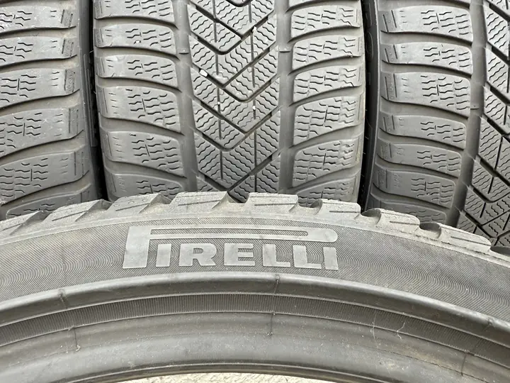 Anvelopa iarna 235/35 R20 Pirelli Sottozero 3 ( 2 BUC ) - imagine 6