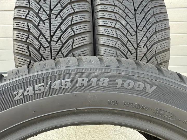 Anvelopa iarna 235/45 R18 - 245/45 R18 Kumho Winter Craft WP52