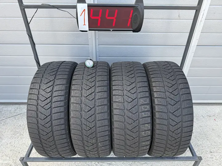 Anvelopa iarna 205/45 R17 Pirelli Sottozero 3