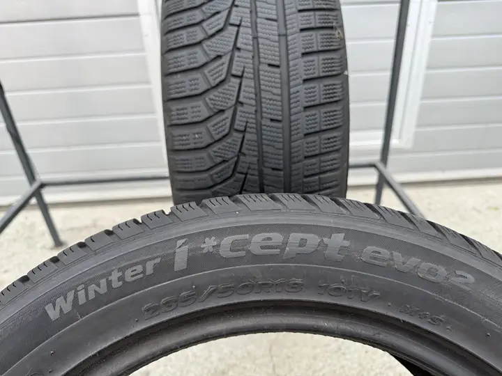 Anvelopa iarna 235/50 R18 Hankook Winter I Cept EVO 2 - imagine 5