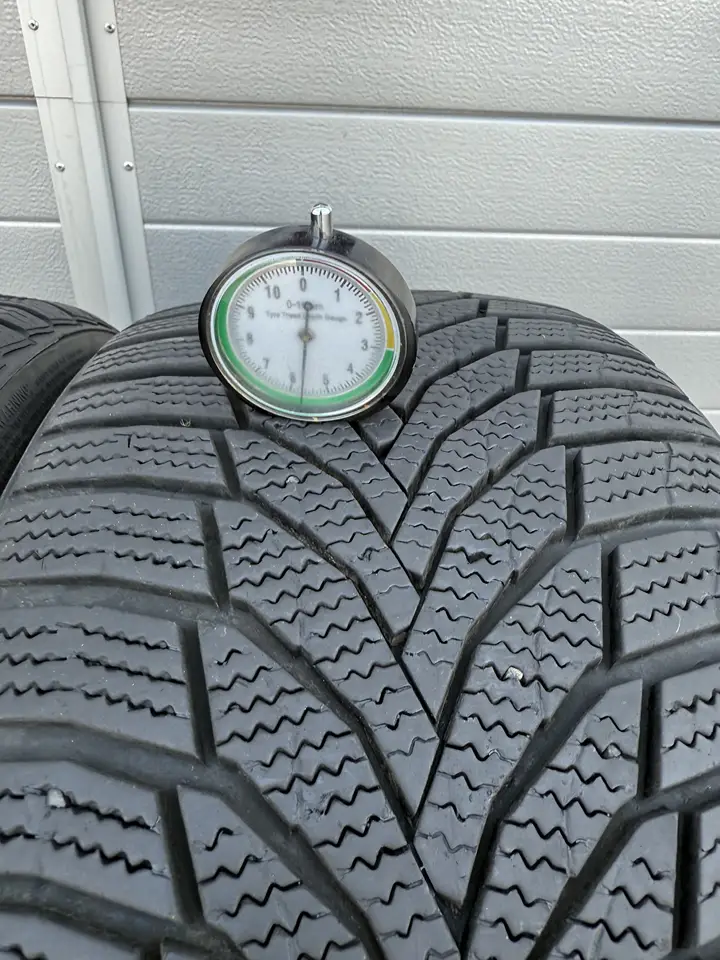 Anvelopa iarna 205/40 R17 Nexen WinGuard Sport 2 - imagine 2