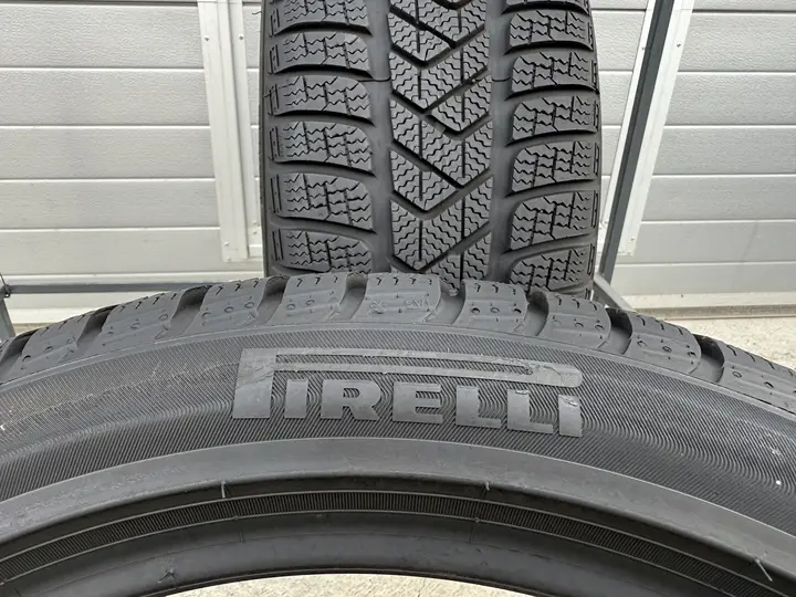 Anvelopa iarna 225/45 R18 Pirelli Sottozero 3 - imagine 6