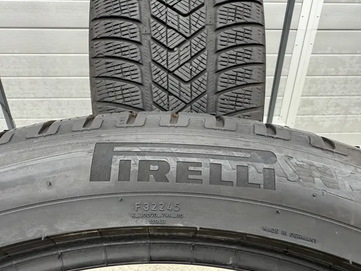 Anvelopa iarna 275/40 R22 Pirelli Scorpion Winter - imagine 6