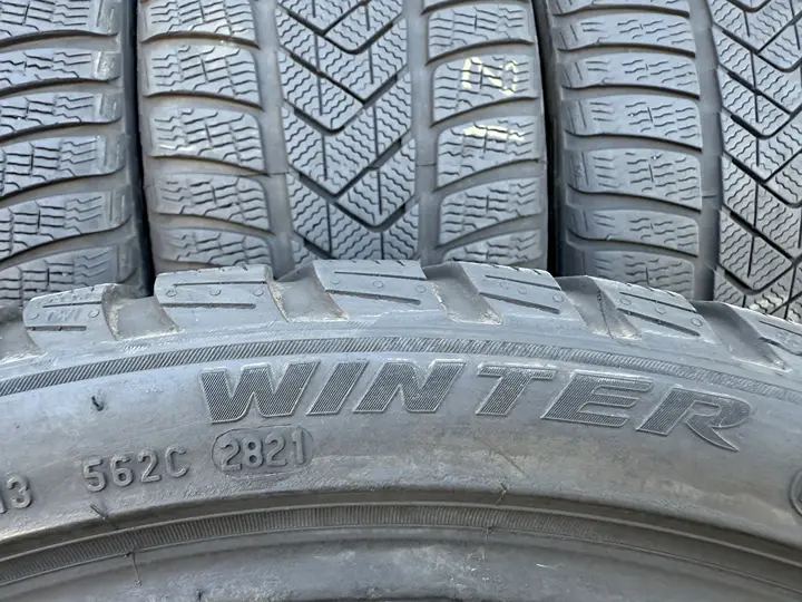Anvelopa iarna 255/35 R21 Pirelli Sottozero 3