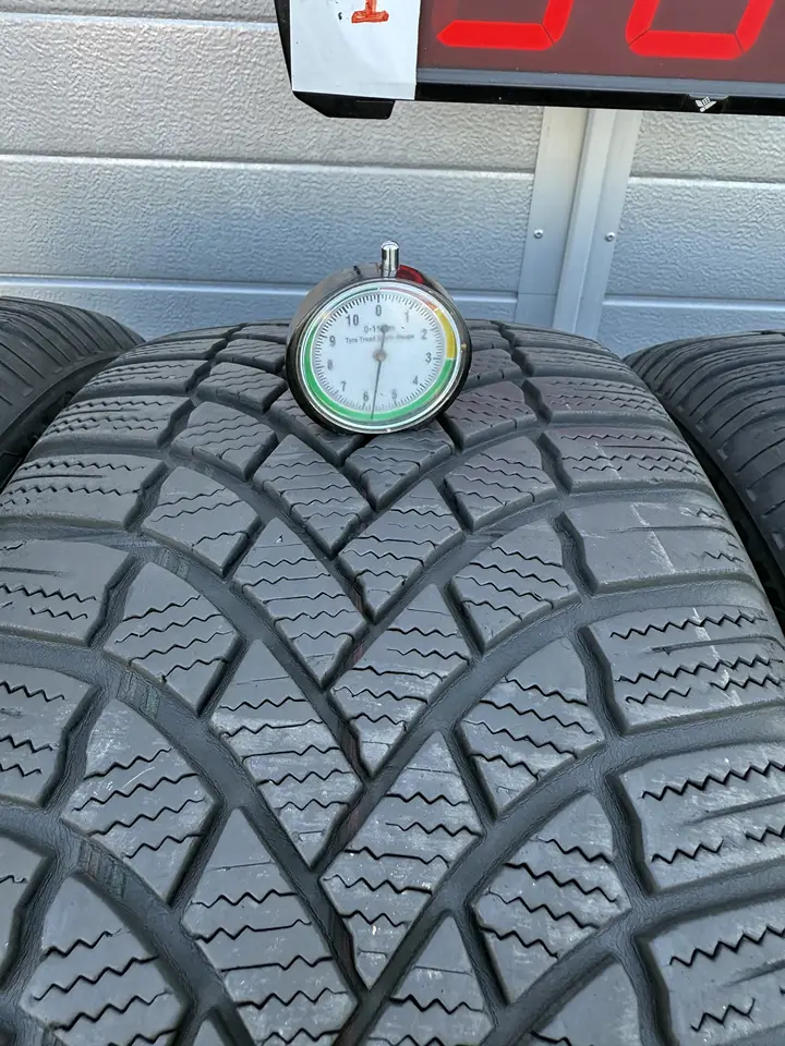 Anvelopa iarna 235/55 R17 Bridgetone Blizzak LM005 - imagine 2