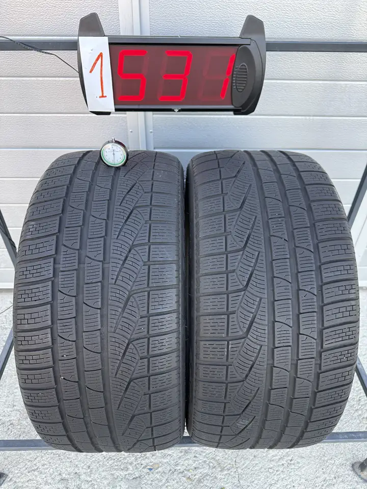 Anvelopa iarna 275/35 R20 Pirelli Sottozero