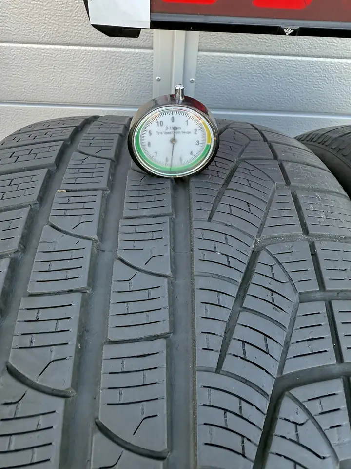 Anvelopa iarna 275/35 R20 Pirelli Sottozero - imagine 2