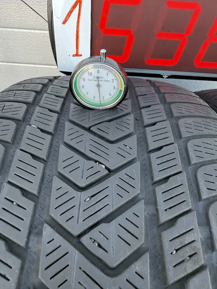 Anvelopa iarna 275/40 R22 Pirelli Scorpion Winter - imagine 2