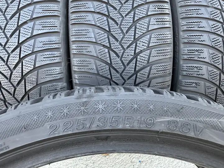 Anvelopa iarna 225/35 R19 Lassa Snoways 4 - imagine 5