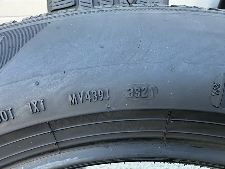 Anvelopa iarna 235/60 R20 Pirelli P Zero Winter - imagine 4